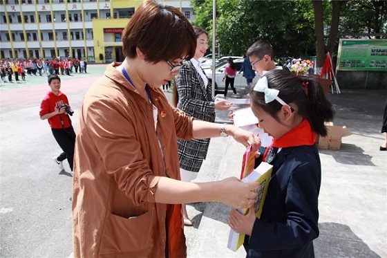 恩施桂花园小学校史图片